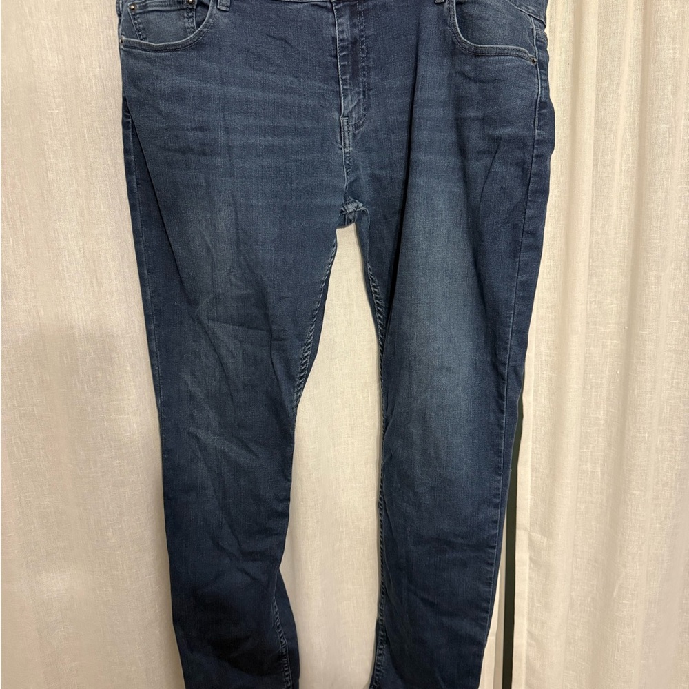Mugsy’s Men's Blue Jeans Bundle